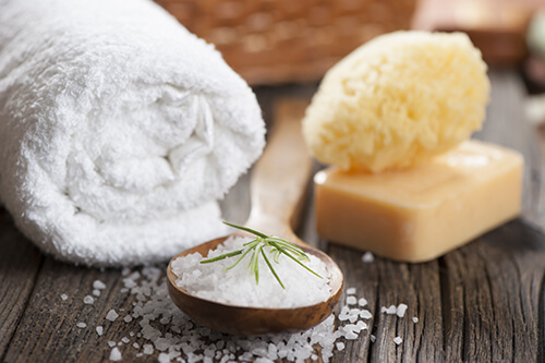 wipe with hemorrhoids