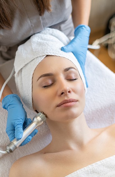 Overview of Signature Facial